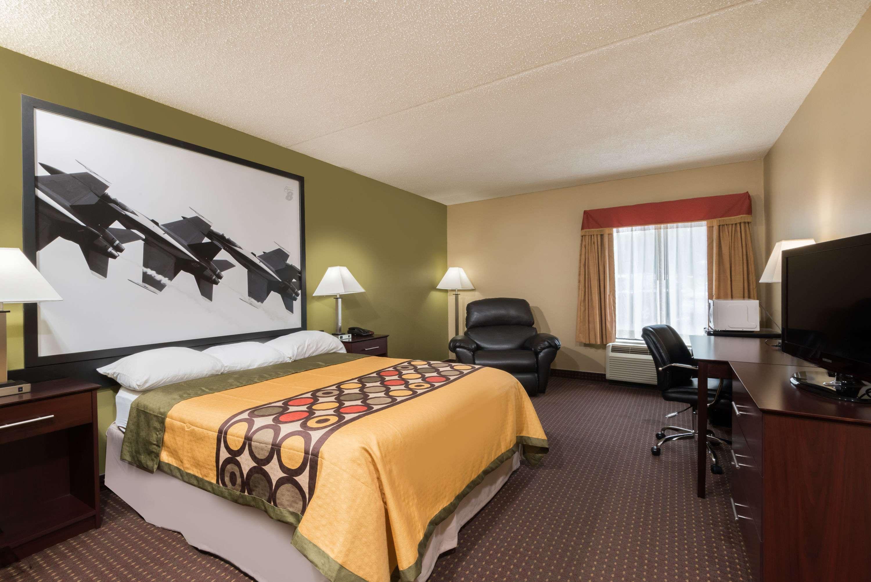 Super 8 By Wyndham Miamisburg Dayton S Area Oh 3/15