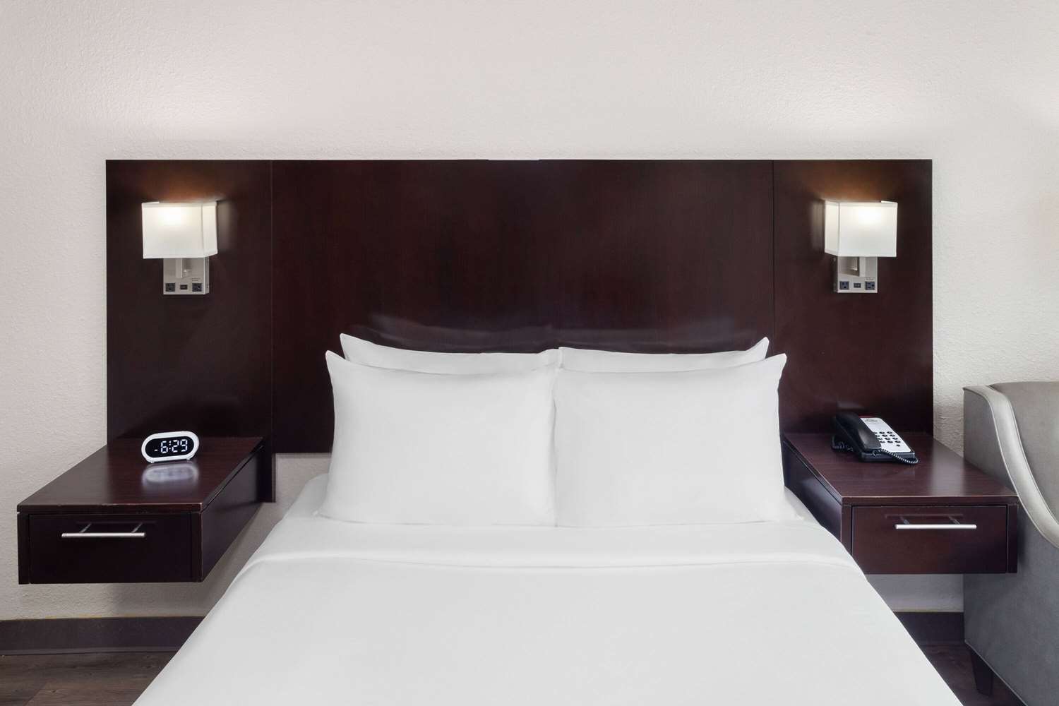 Days Inn By Wyndham Melbourne 20/34