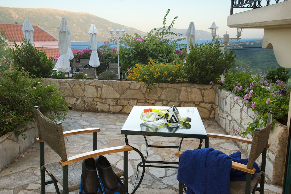 Agnantia Bed & Breakfast 36/43