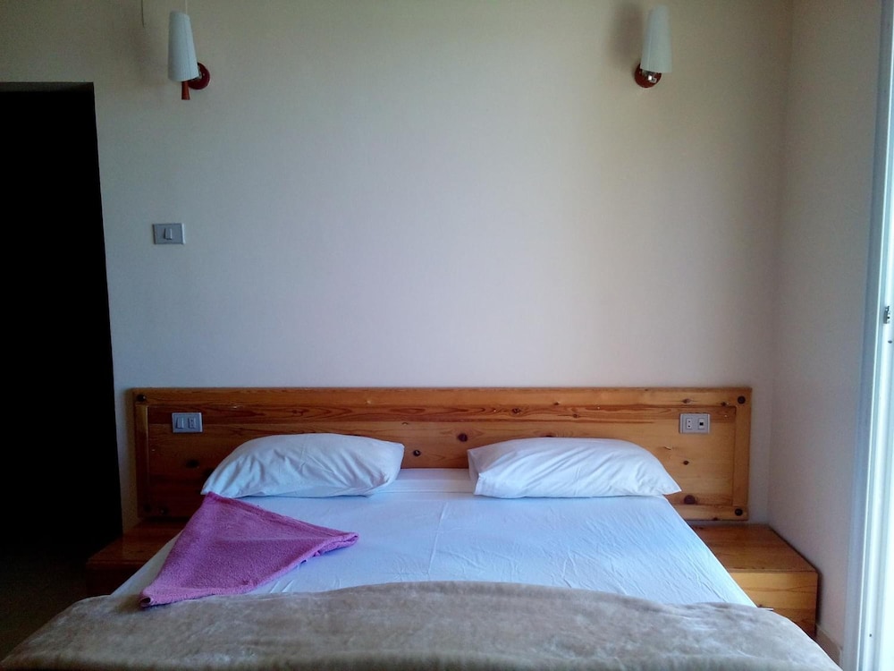Dahab Hotel 11/50