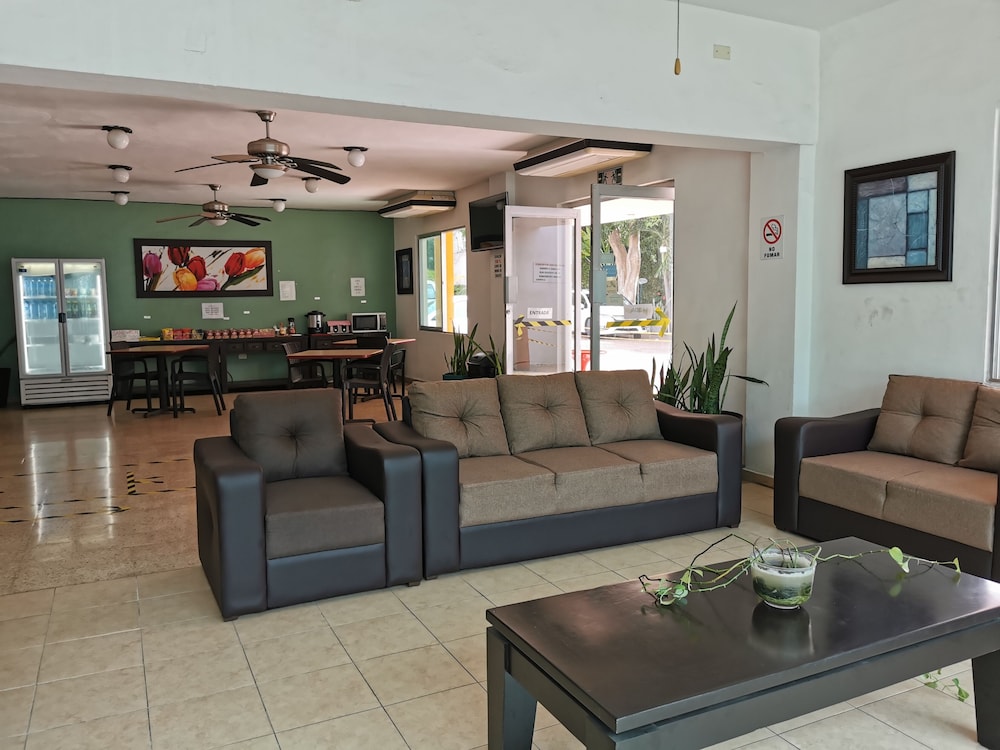 Las Dalias Inn 29/60