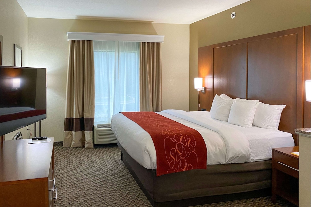 Comfort Suites Jefferson City, MO 6/19