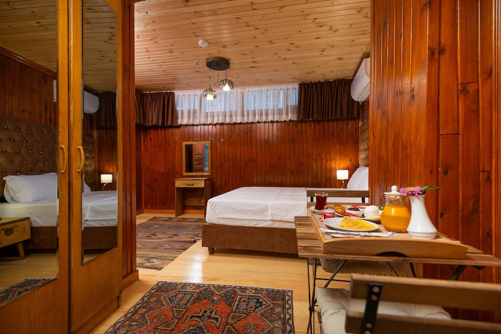 Wonder Wood Hotel 43/59