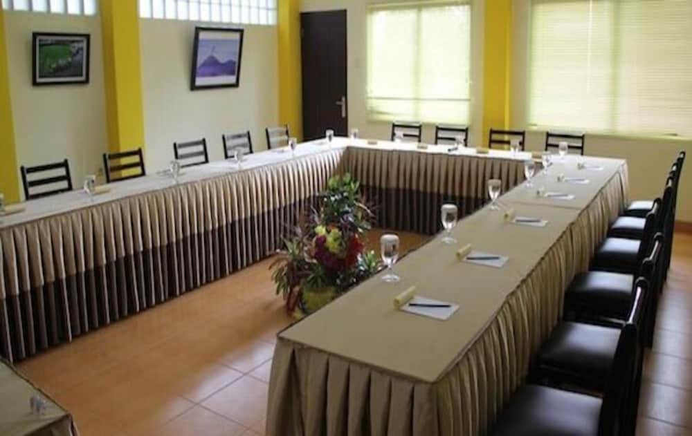 Villa Lemon 34/50