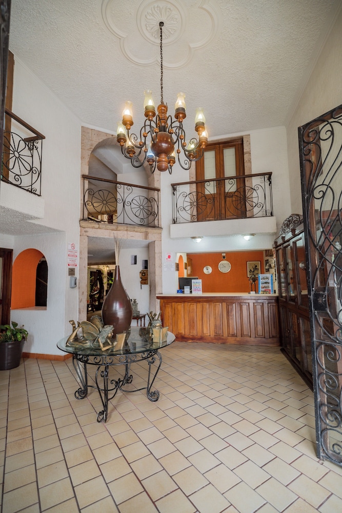 Hotel Don Quijote Plaza 15/58