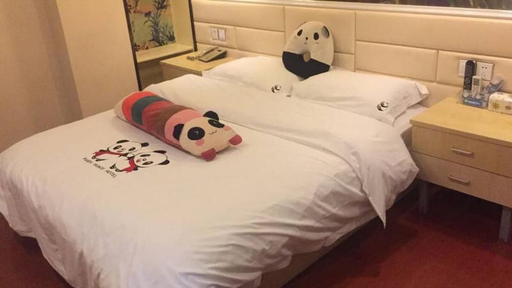 Panda Prince Hotel (Chengdu Xinhua Park) 9/44