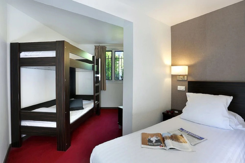 GRAND HOTEL SENIA 15/65