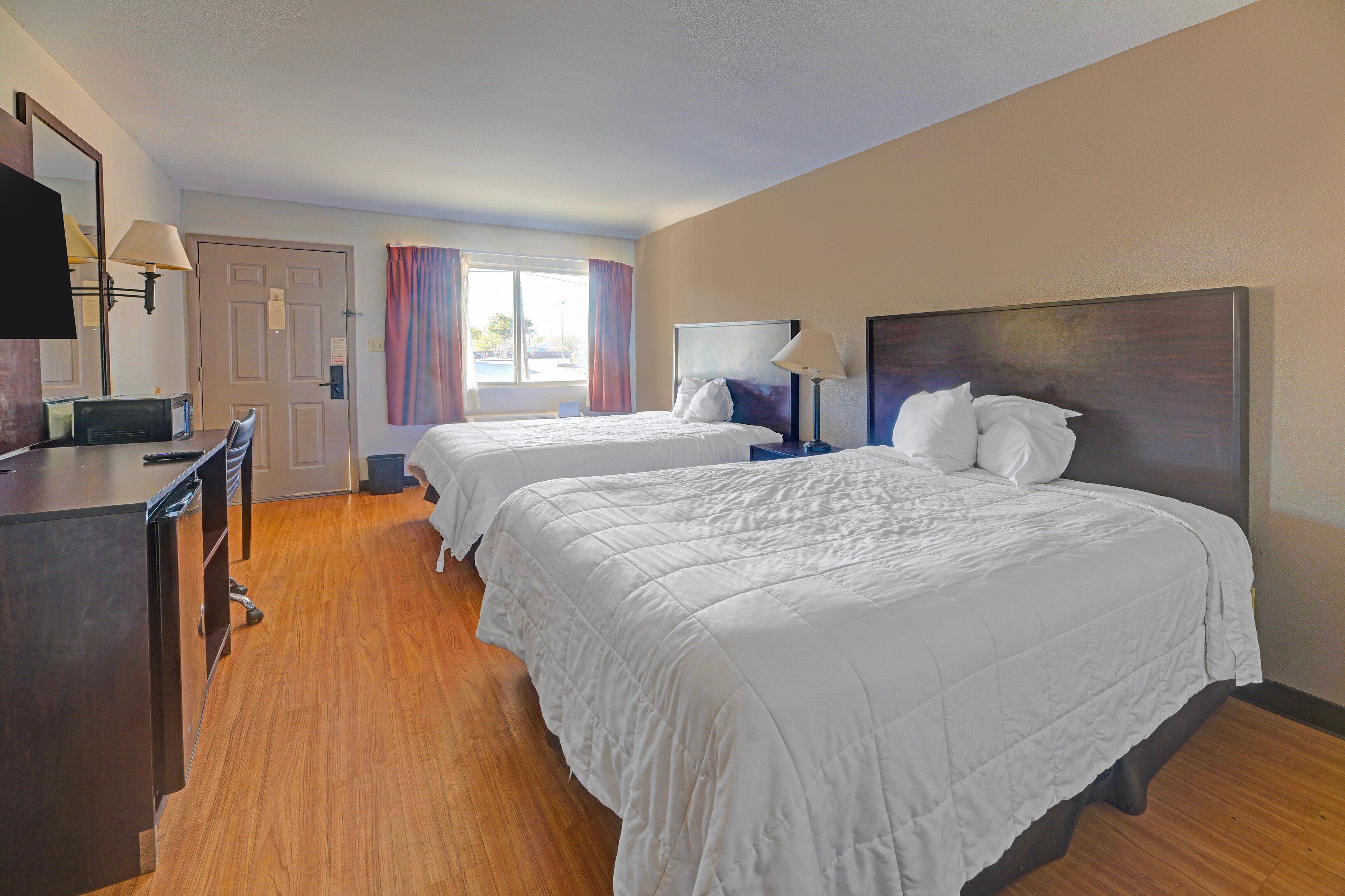 Travelers inn by OYO Wichita Falls 18/54