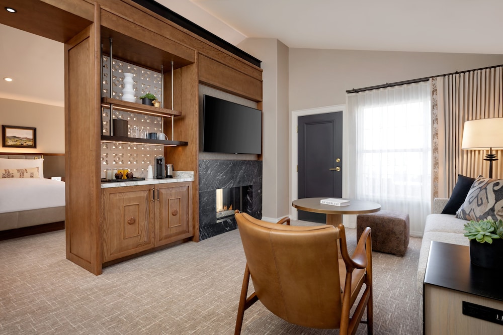 Privado Villas at the Fairmont Scottsdale Princess 28/48