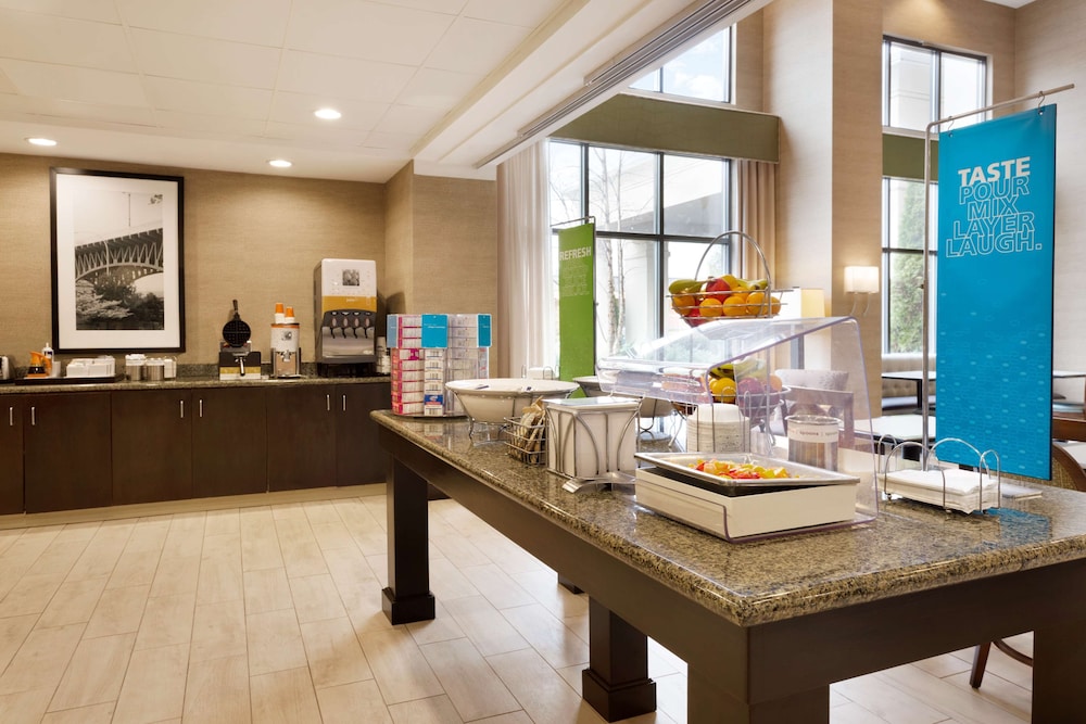 Hampton Inn & Suites Birmingham East Irondale 31/37