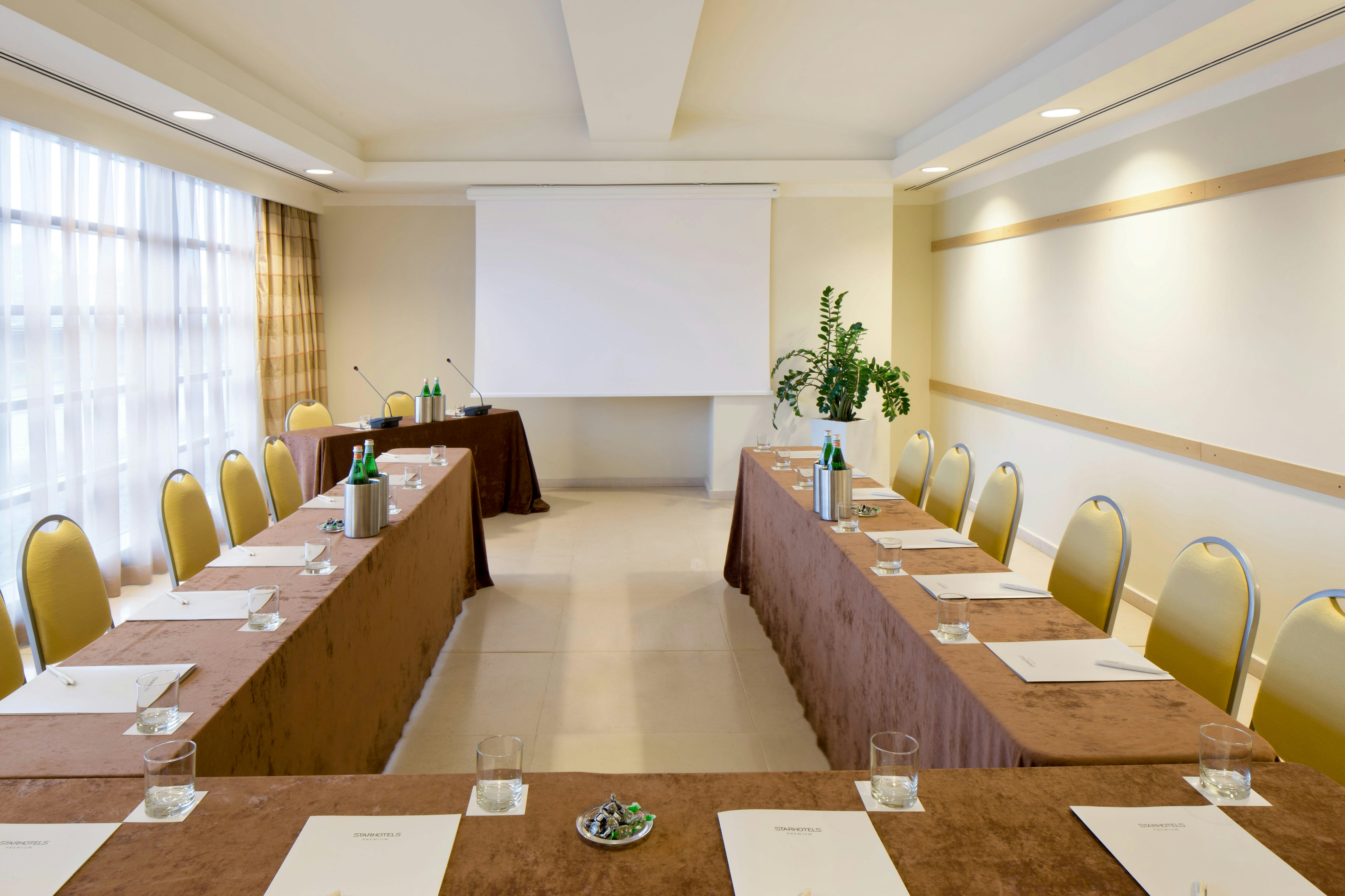 Starhotels Grand Milan 52/57