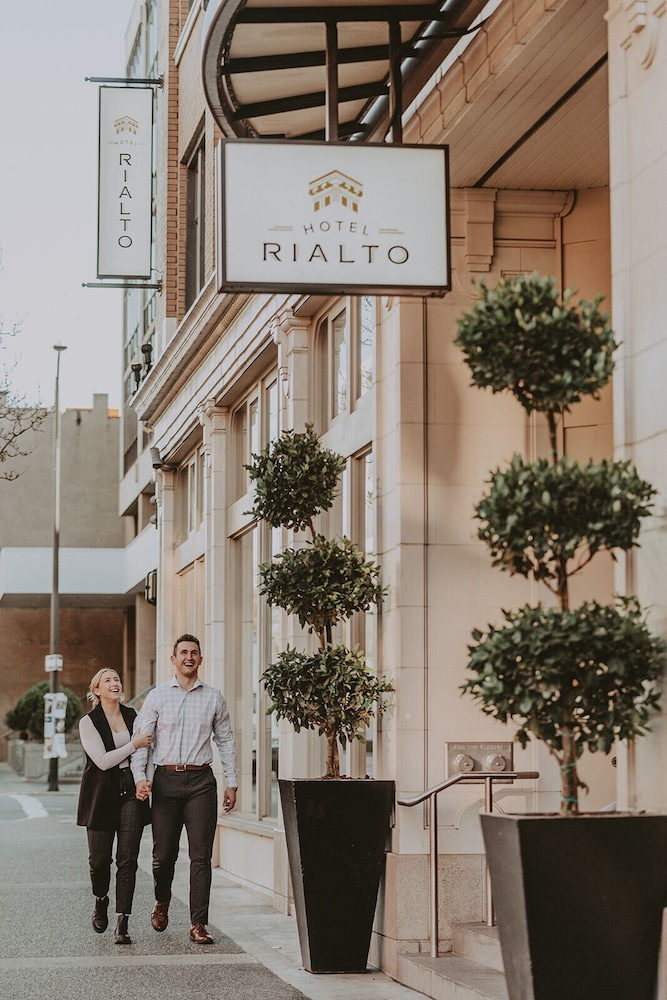 HOTEL RIALTO 46/63