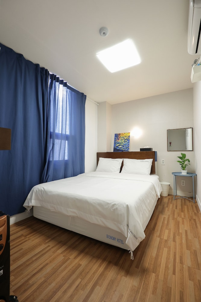 EKONOMY HOTEL HAEUNDAE 18/66