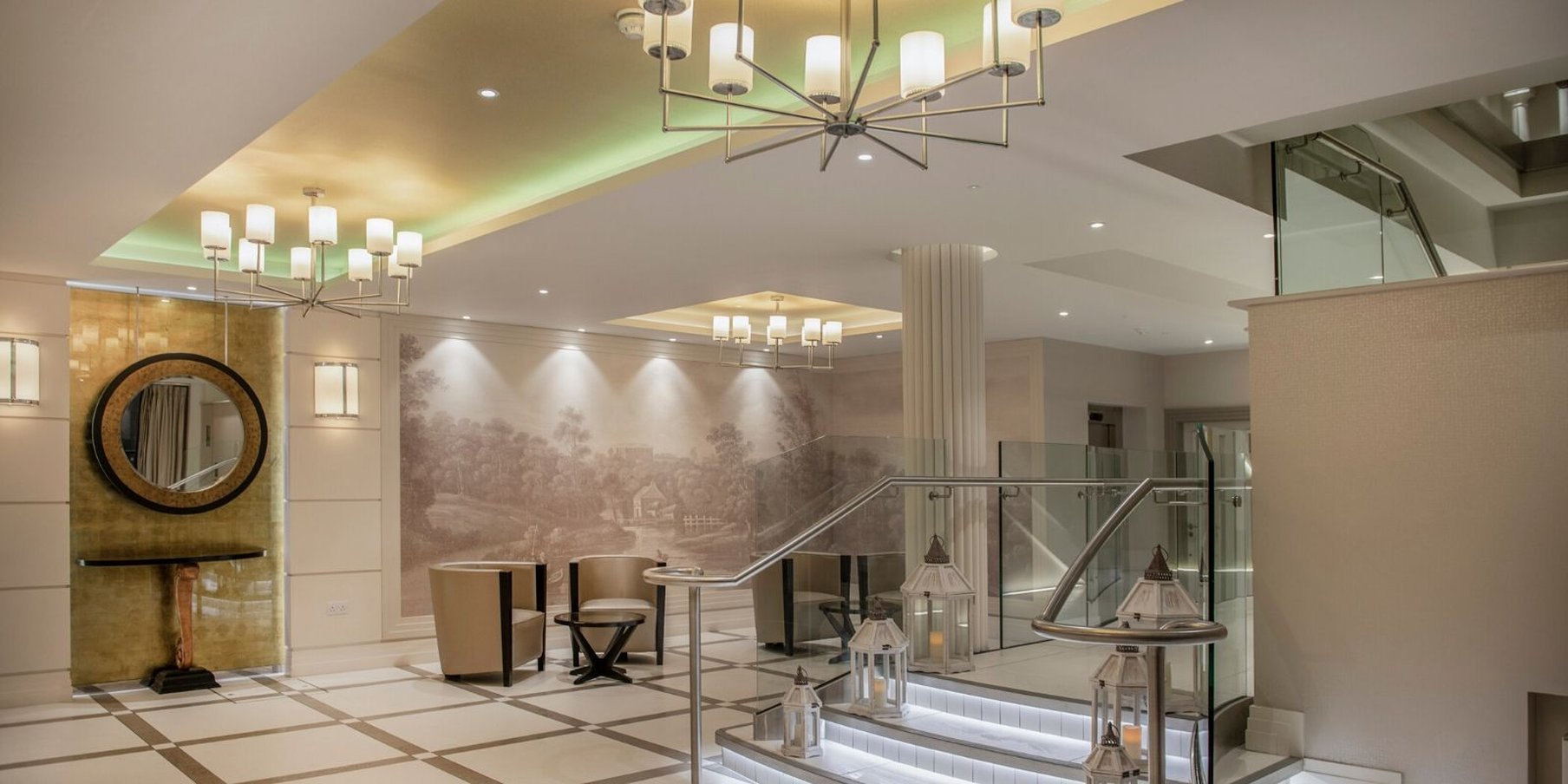 Crowne Plaza Belfast 25/50
