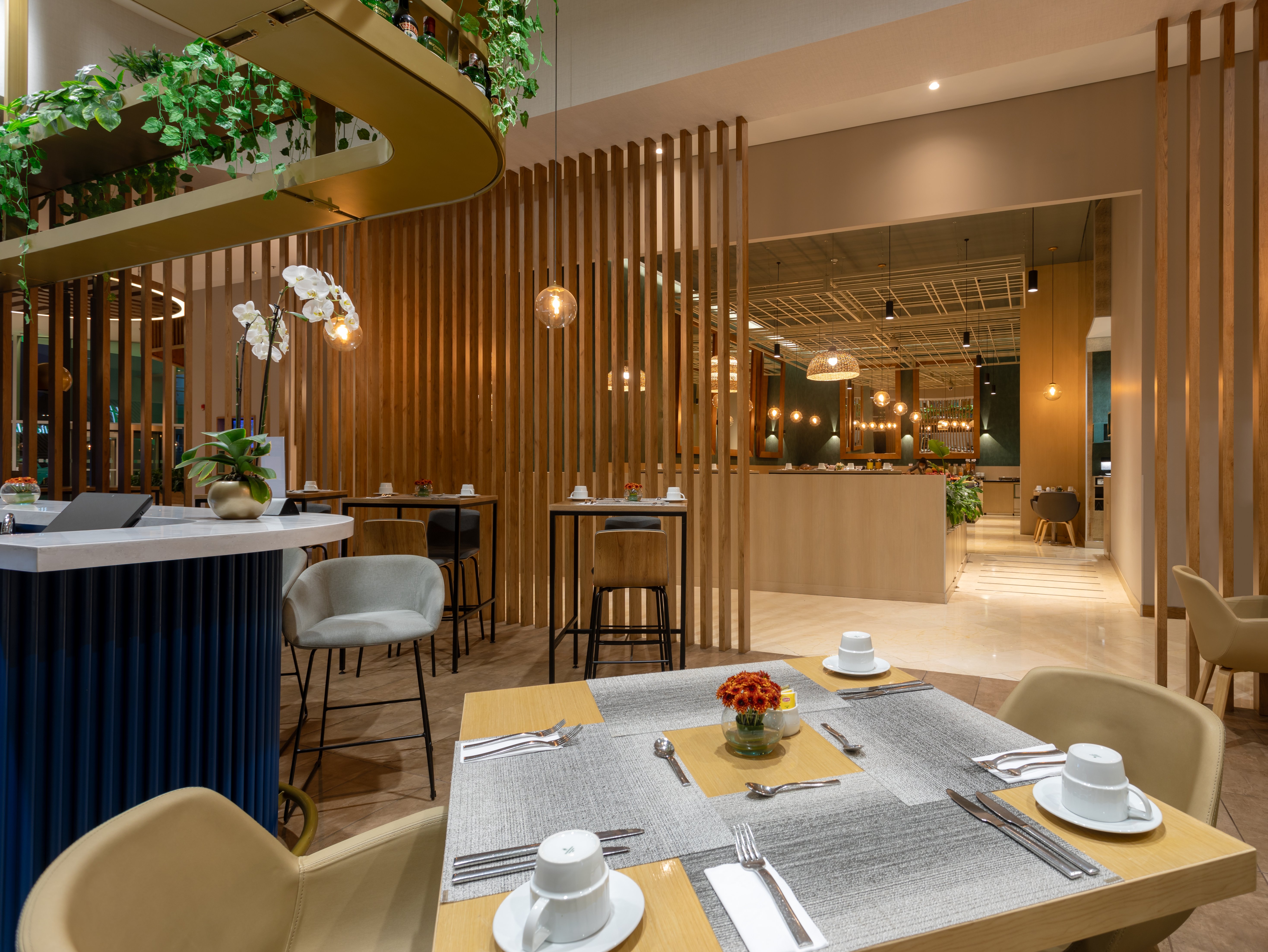 Holiday Inn Bogota Airport 50/75