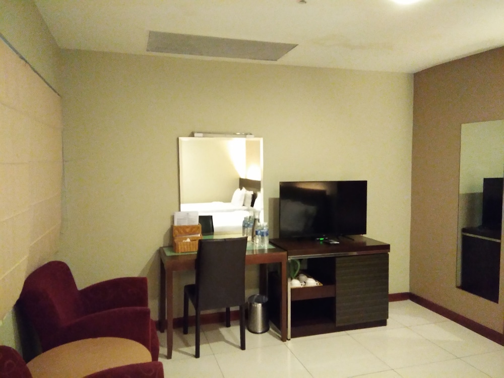 Kinabalu Daya Hotel 63/72