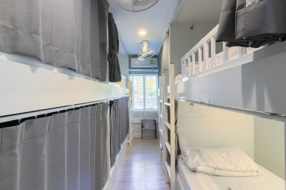 Ratana Boutique Hostel 9/18