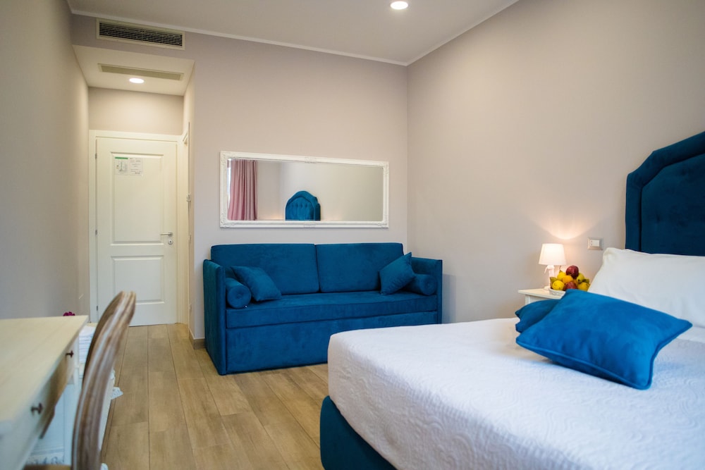 Relais Villa Italia 8/43