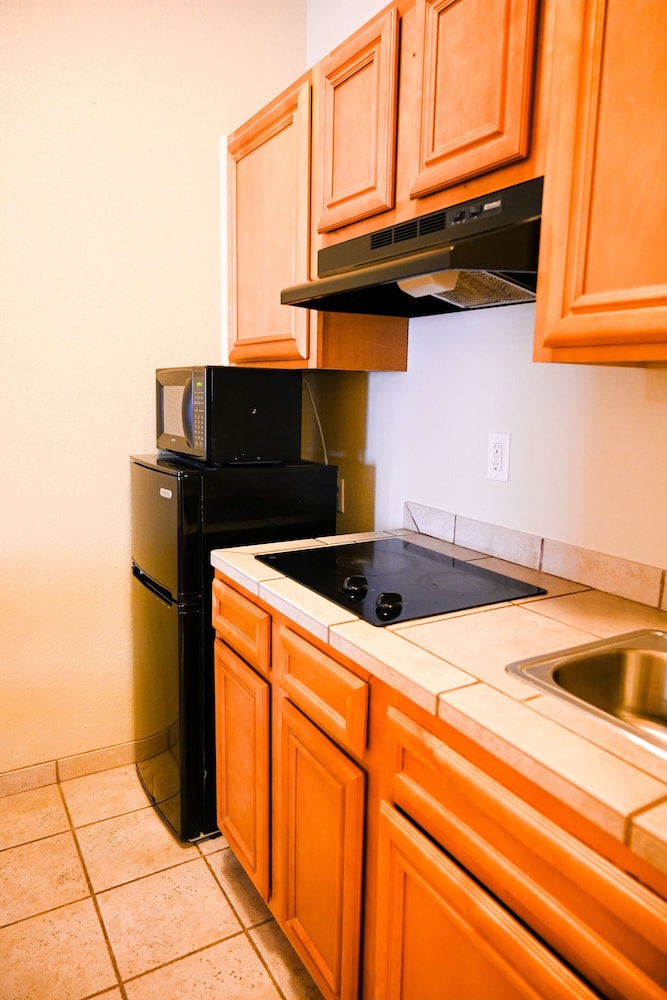 Best Western Plus Guymon Hotel & Suites 8/35