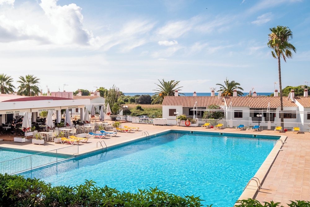 Son Bou Gardens Apartments 6/49