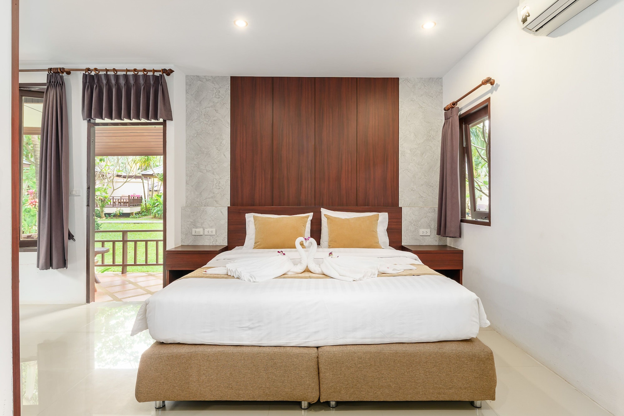 MINI, DELUXE, BUNGALOW, SEA VIEW