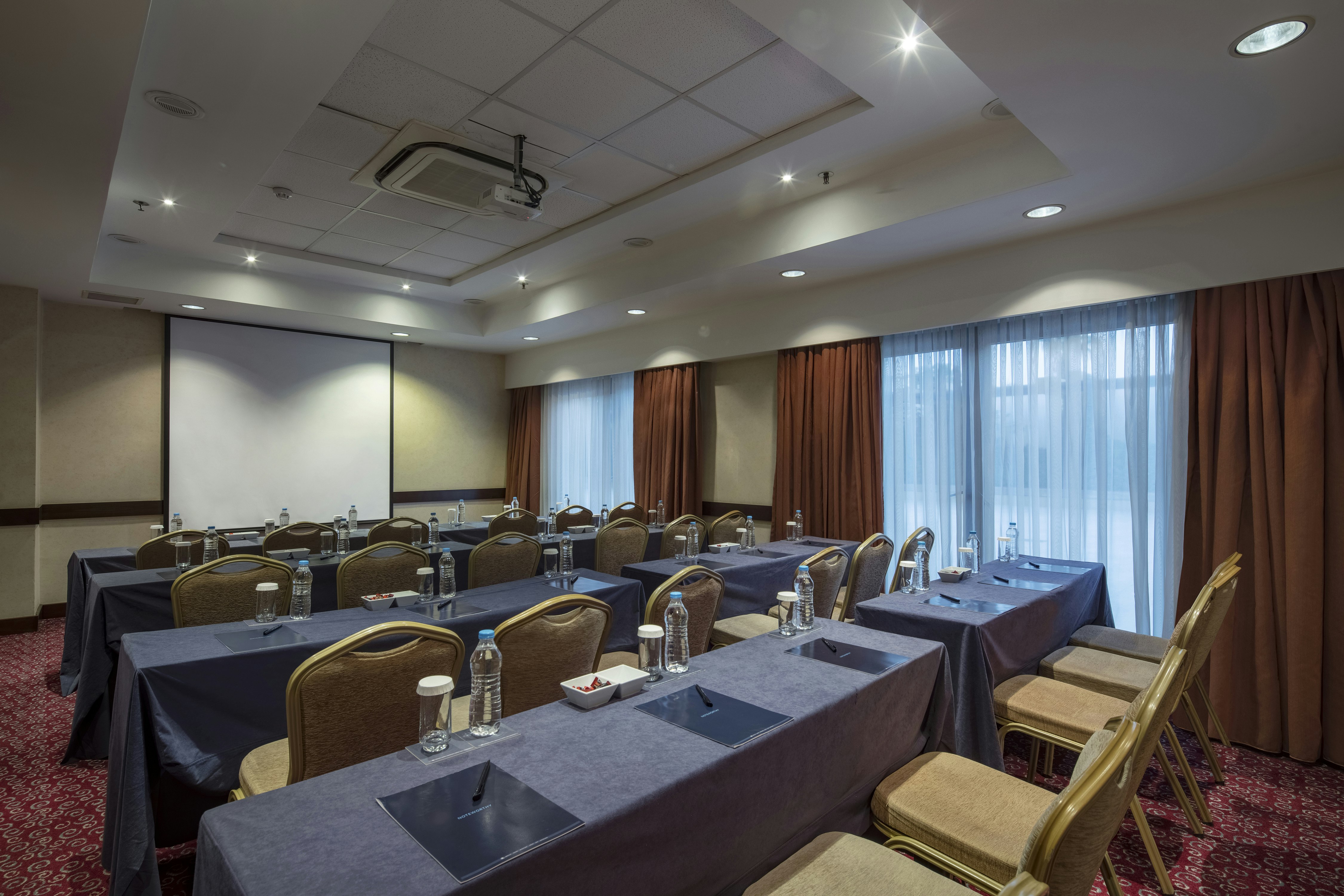 Mersin Hiltonsa Hotel 69/82