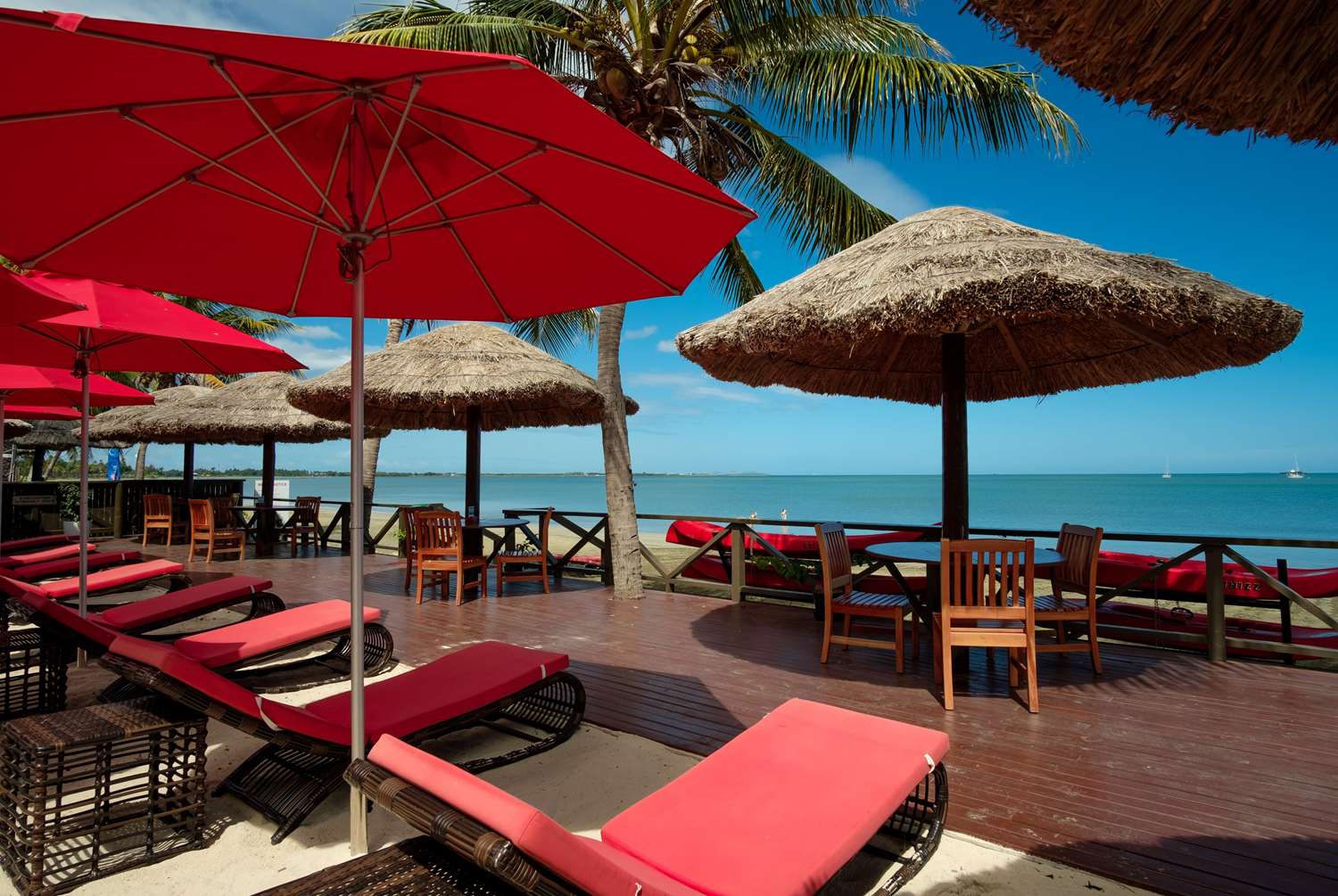 Ramada Suites by Wyndham Wailoaloa Beach Fiji 30/50