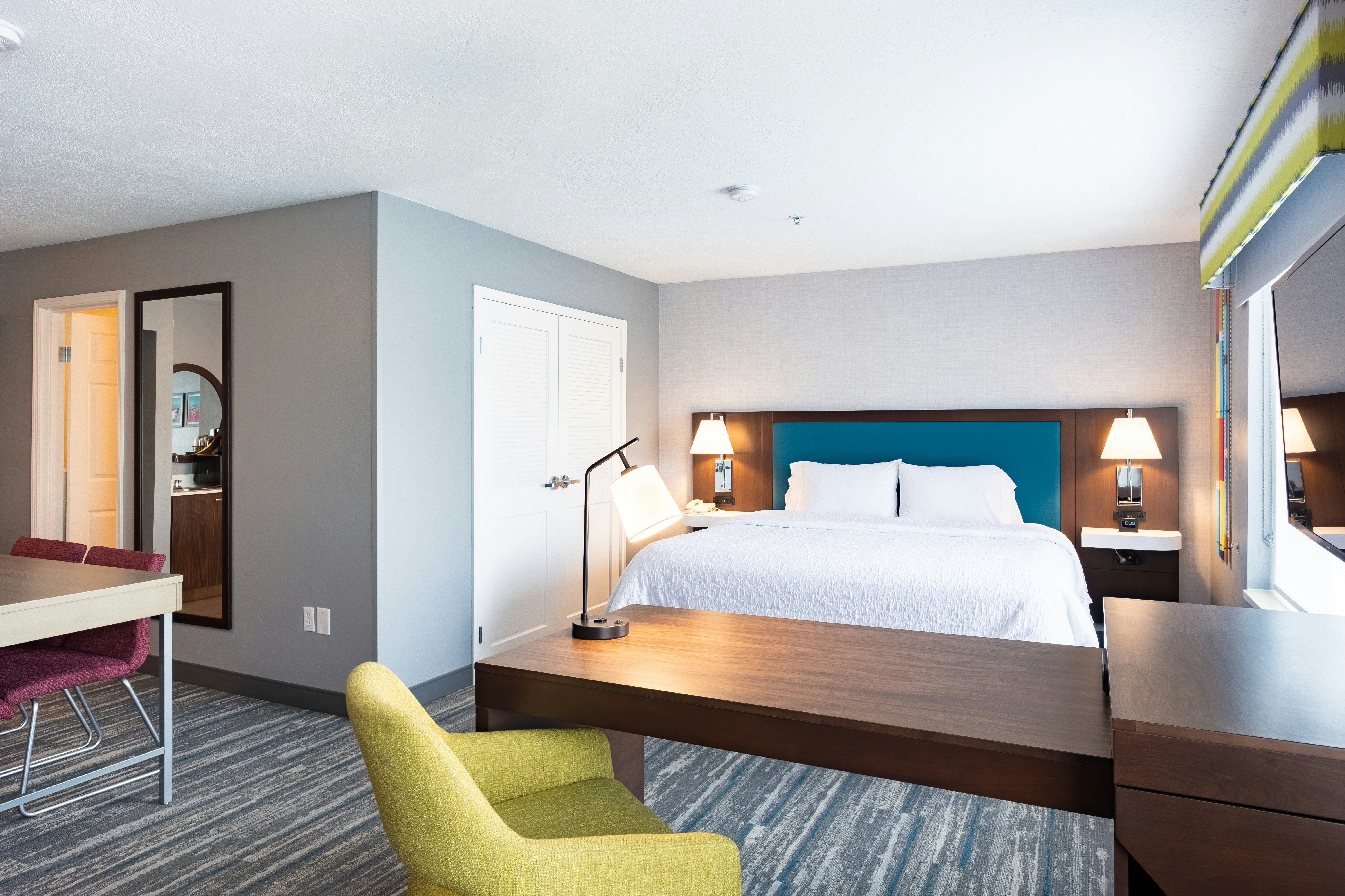 Suite, King Bed