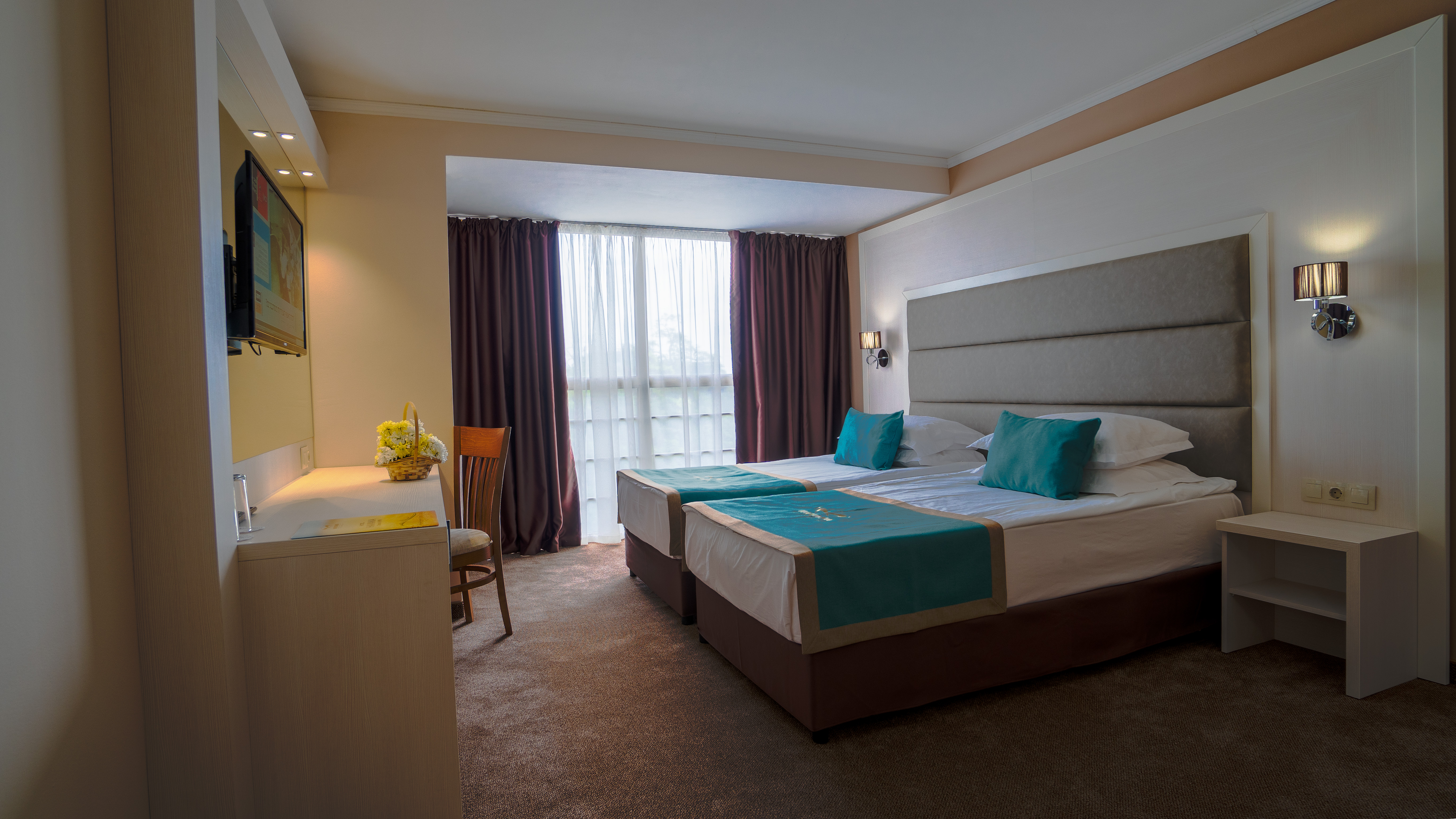 Room, Double Bed, Park View