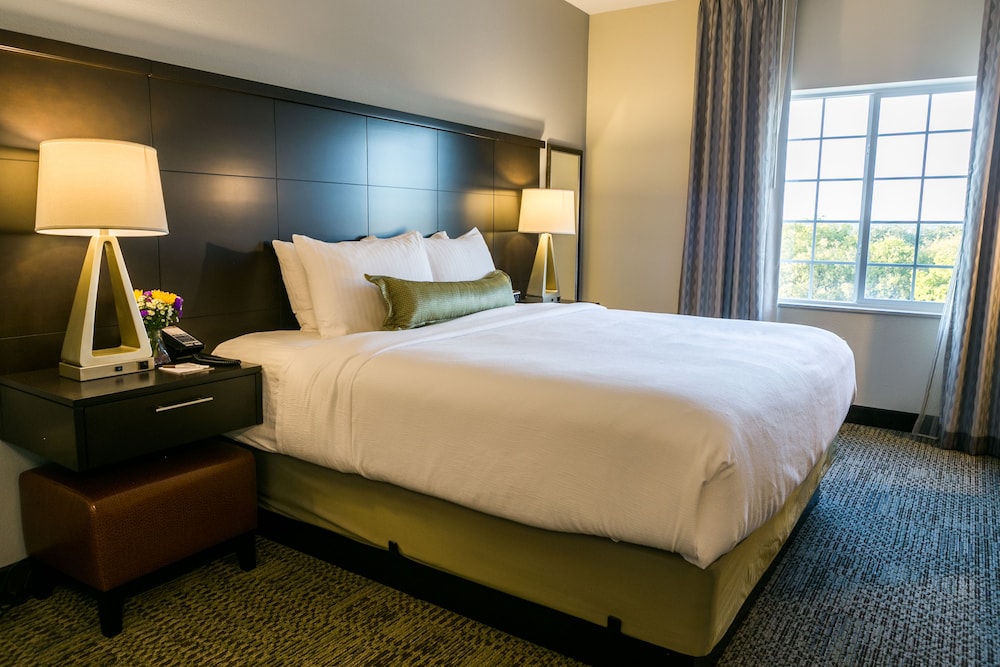 Staybridge Suites Austin North Parmer Lane 10/42