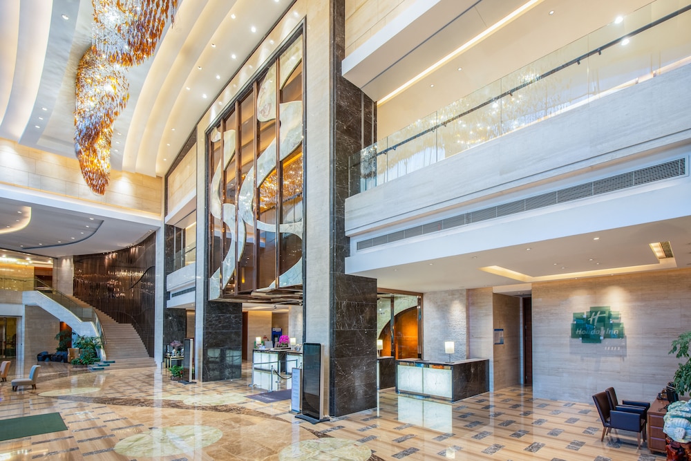 Holiday Inn Nantong Oasis International 34/78