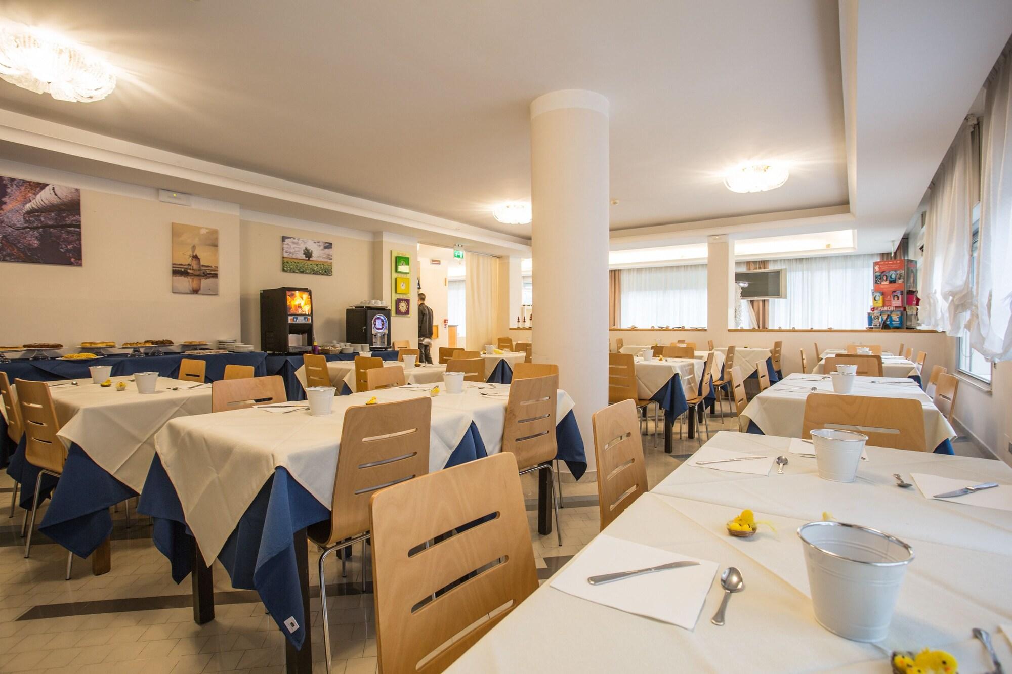 Hotel Nizza 23/34