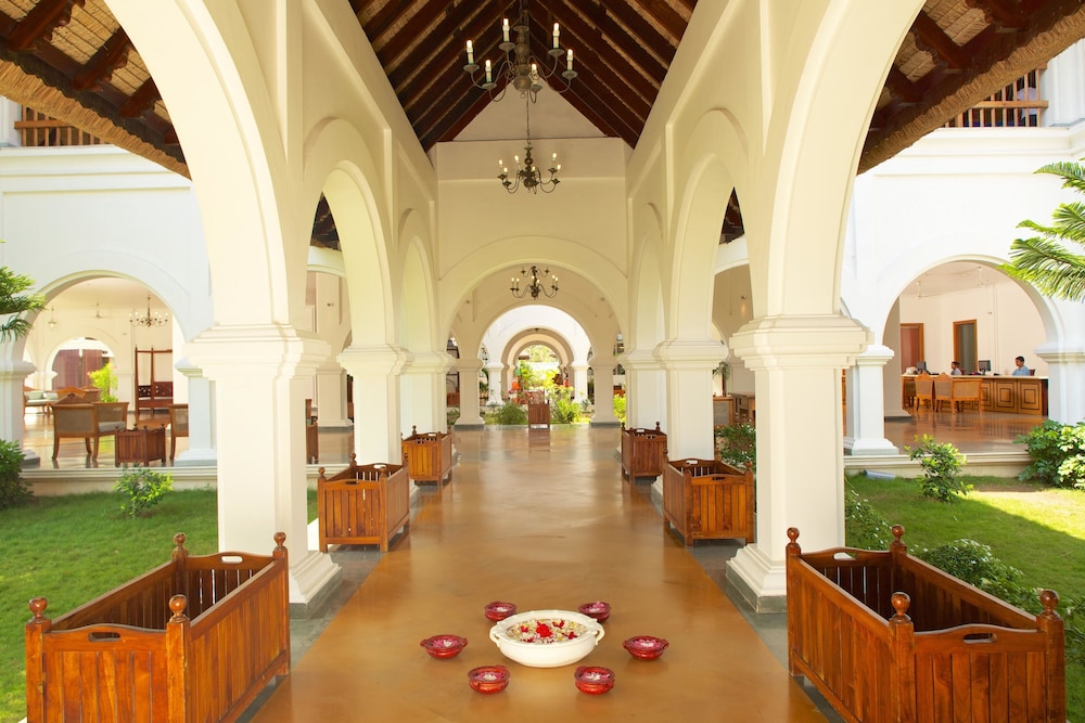 Le Pondy Resort 11/50