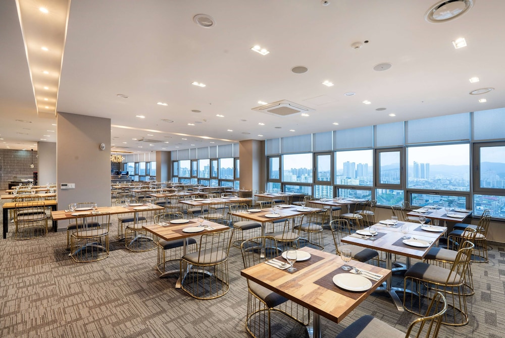 Ramada Encore by Wyndham CheonAn 39/50