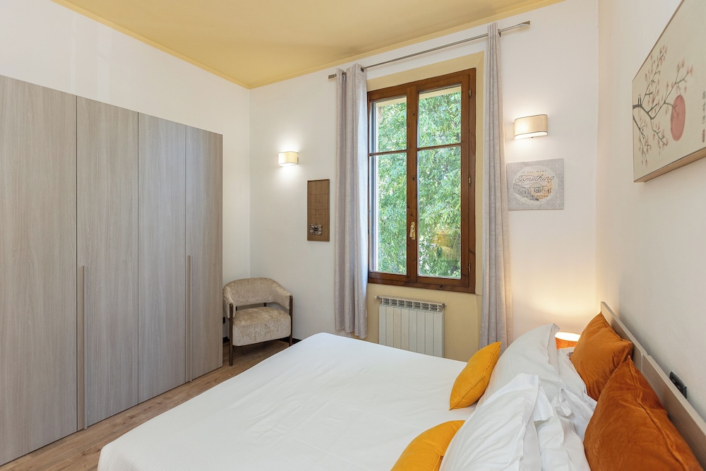 Rental In Rome Rosselli Palace Deluxe 4 Apartment 9/49