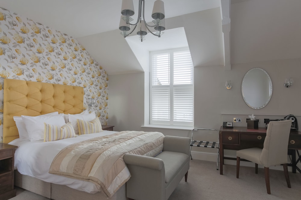 The Belsfield Hotel 18/39