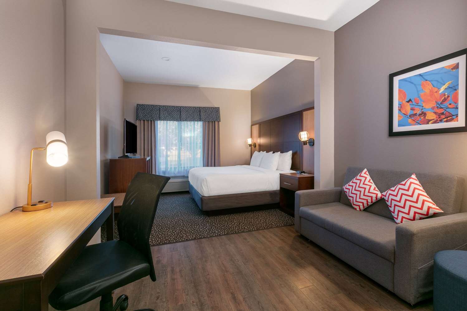 Spark by Hilton DFW North 37/60