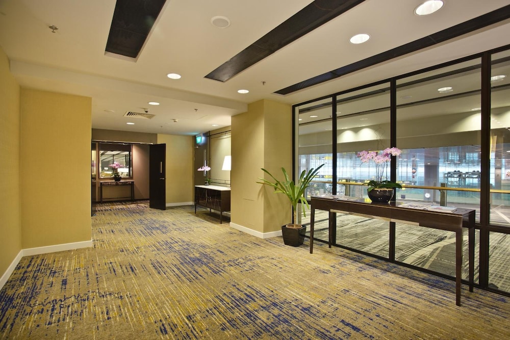 Ambassador Transit Hotel Terminal 3 27/34