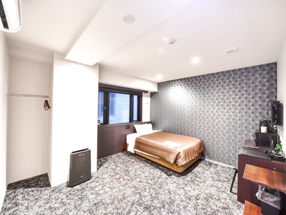 Hotel Livemax Hakata Ekimae 13/29