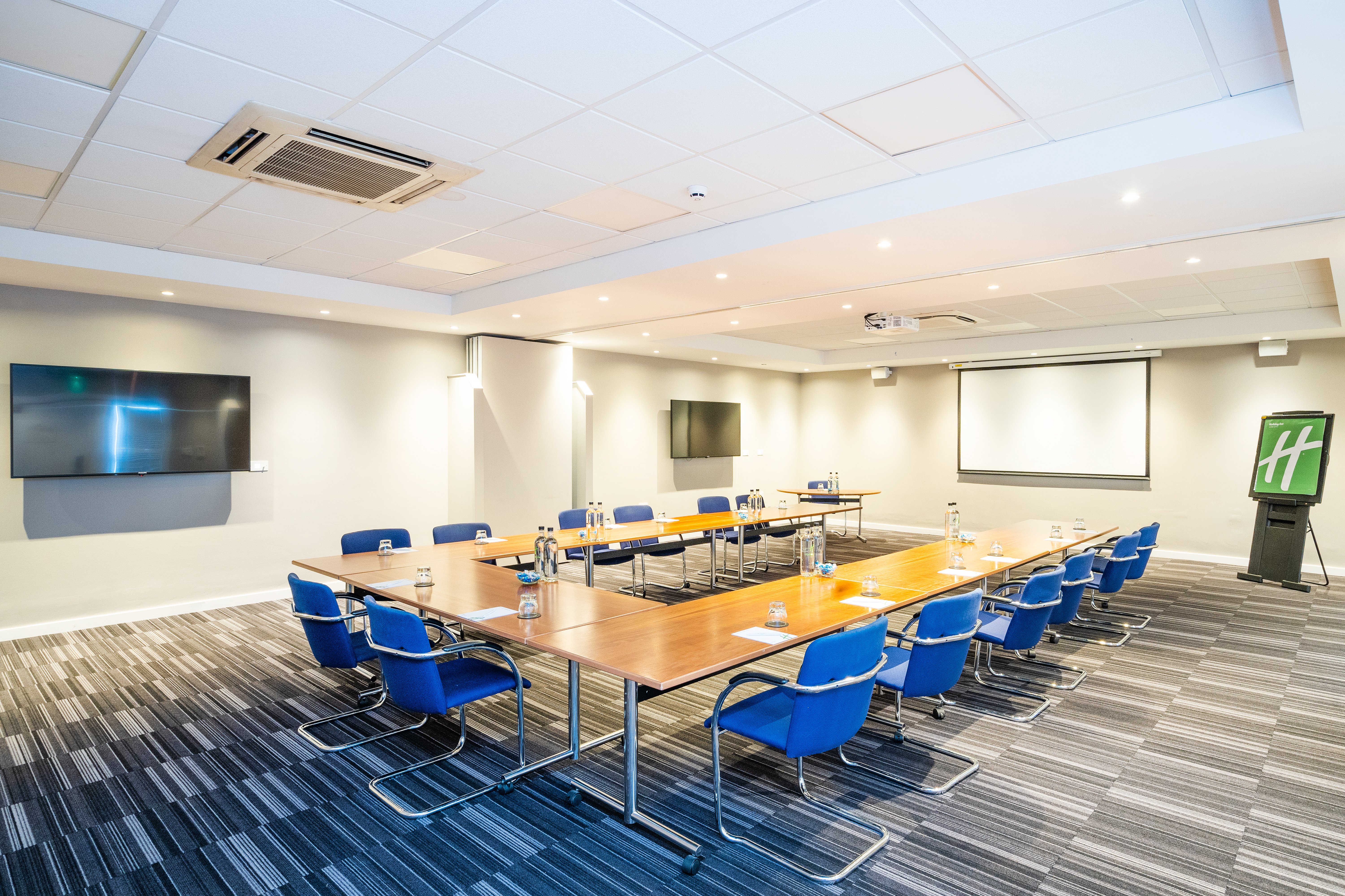 Holiday Inn Coventry M6, Jct.2 68/78