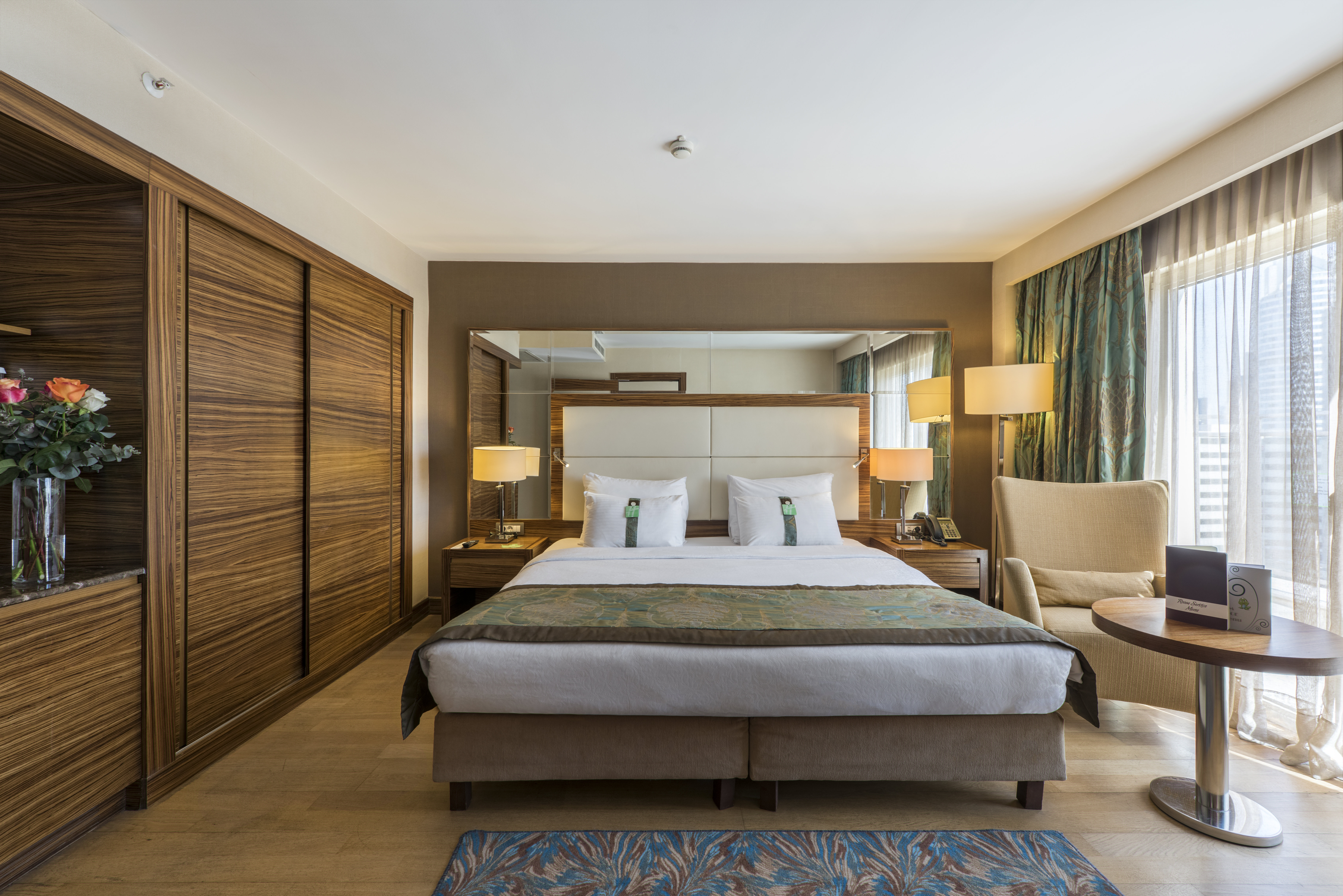 Holiday Inn Istanbul Sisli 27/78
