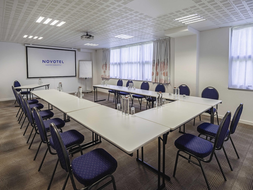 Novotel Nantes Carquefou 66/75