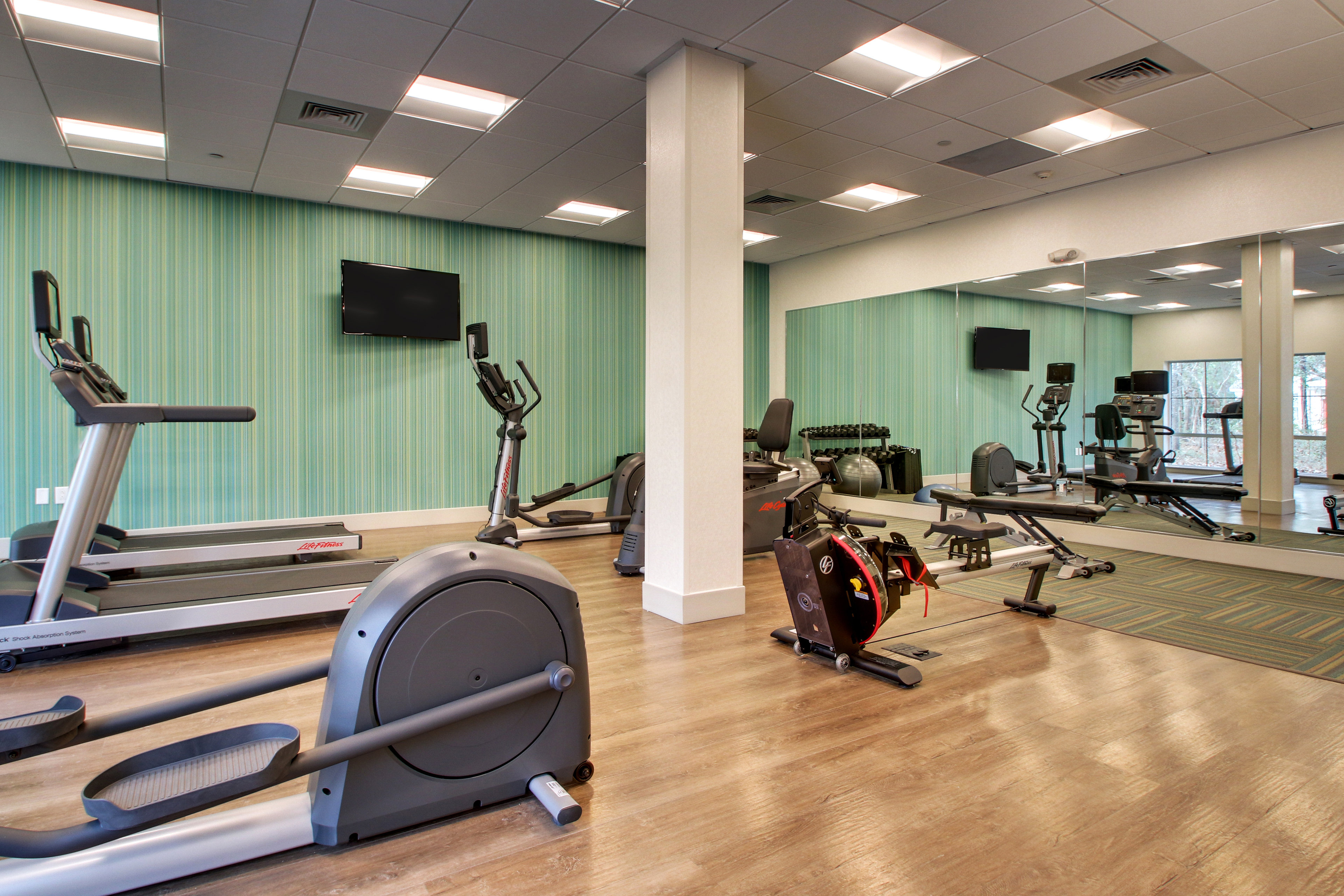 Holiday Inn Express & Suites - Summerville 35/55