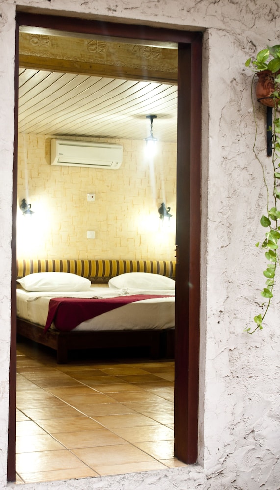Paloma Hotel Ring Road Central 7/56