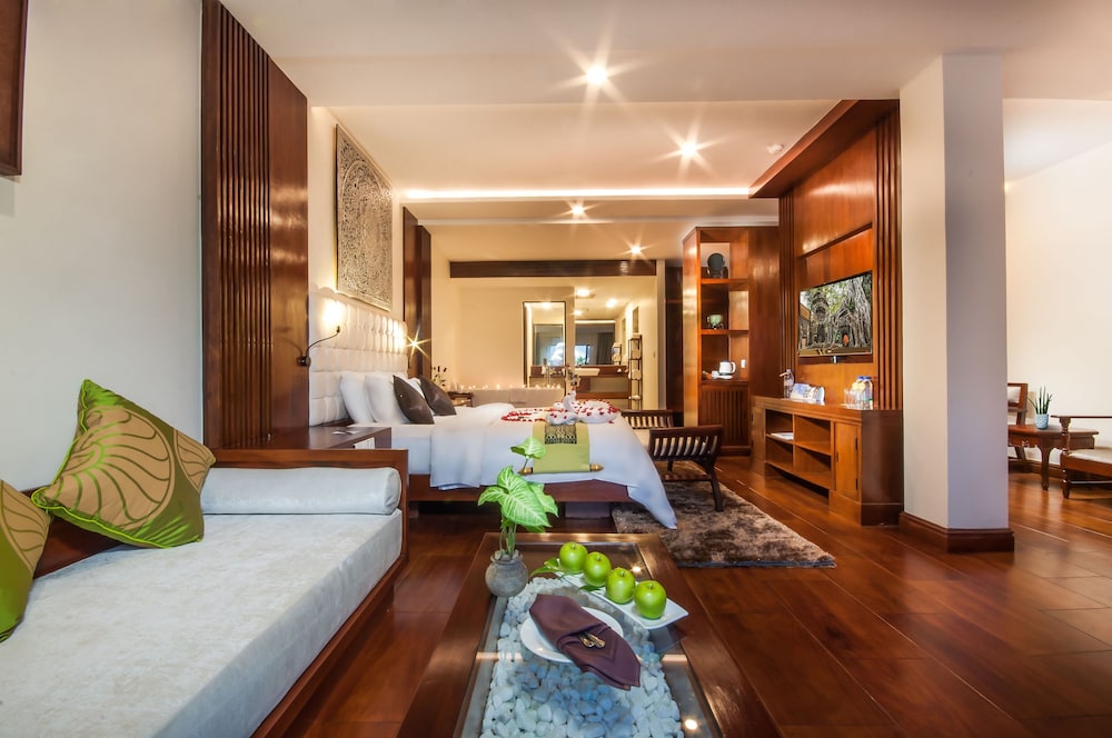 The Privilege Floor by Borei Angkor 30/50