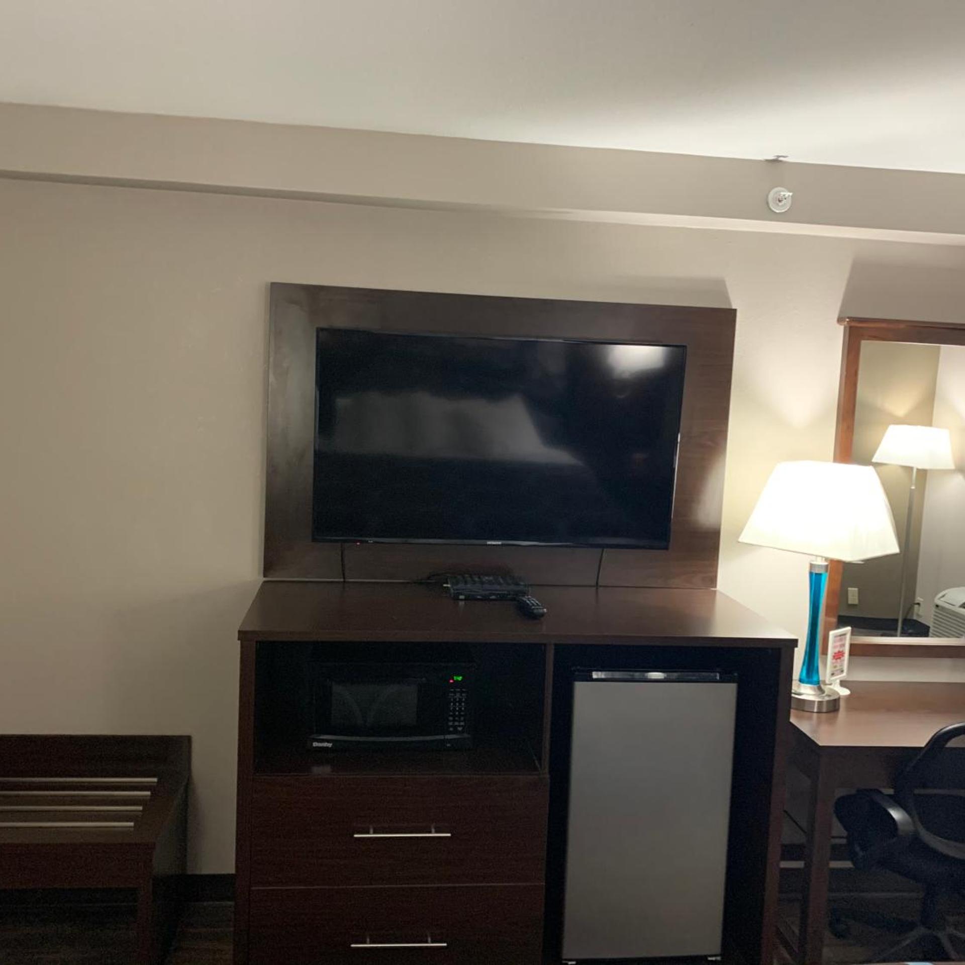 Super 8 By Wyndham Cookeville 11/23