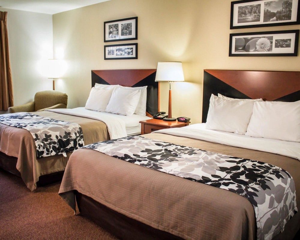 Quality Inn & Suites Chambersburg Northeast 17/47