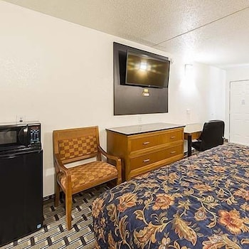 Motel6 Houston, TX - Brookhollow 42/48