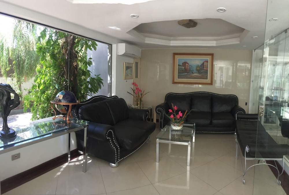 Arenal Hotel 32/50