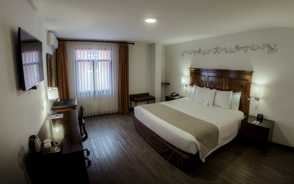 Wyndham Costa Del Sol Cusco 26/79